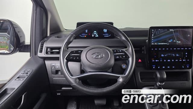 Hyundai Staria 2021 — Фото 13/20