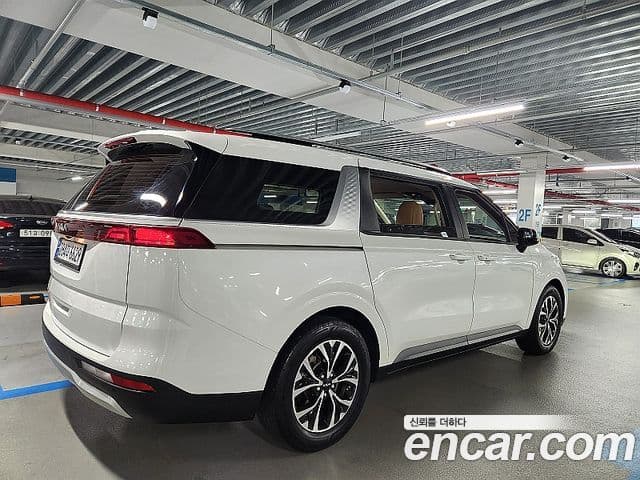 Kia Carnival 2022 — Şəkil 5/20