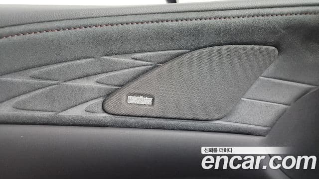 Lexus RX500h 2024 — Photo 10/36