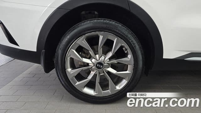 Kia Sorento 2021 — фото 5 из 20
