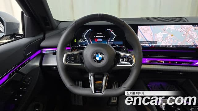 BMW 5 Series 2025 — ფოტო 13/20
