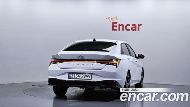Hyundai Avante 2021 — ფოტო 3/20