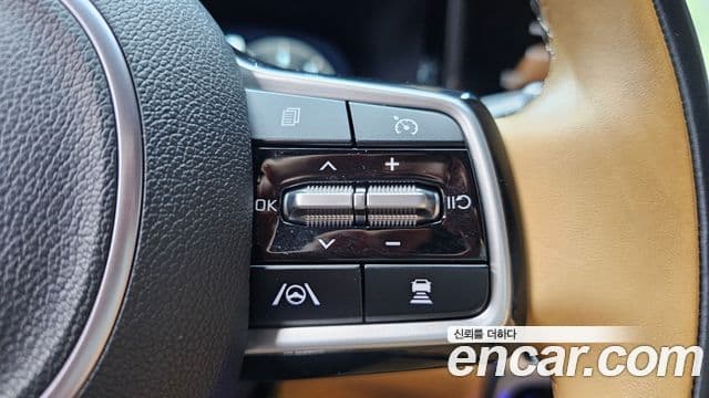 Kia Sorento 2021 — Фото 19/20