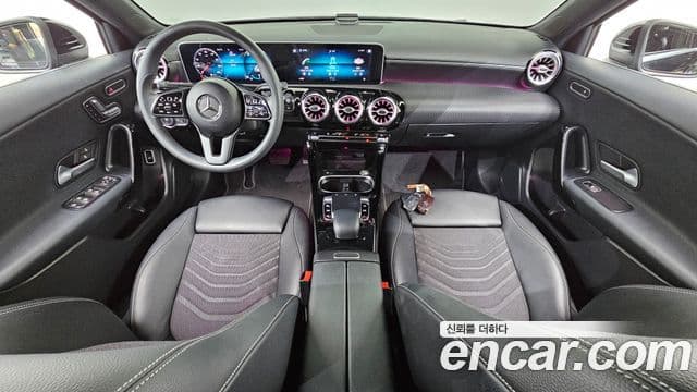Mercedes-Benz A-Class 2020 — Фото 7/20