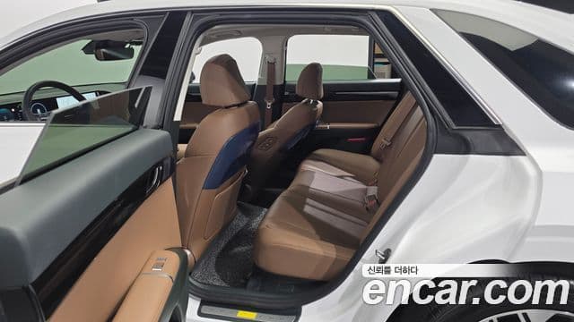 Hyundai Grandeur 2024 — ფოტო 11/20