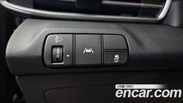 Hyundai Avante 2020 — Şəkil 18/20