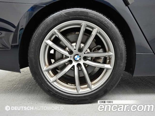 BMW 5 Series 2020 — фото 4 из 20