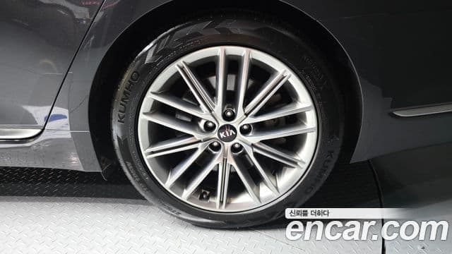 Kia The K9 2019 — ფოტო 5/20