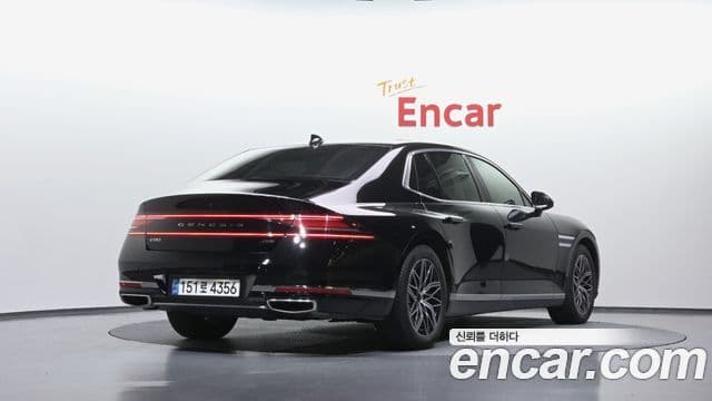 Genesis G90 2022 — ფოტო 2/20
