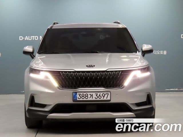 Kia Carnival 2021 — Фото 1/20