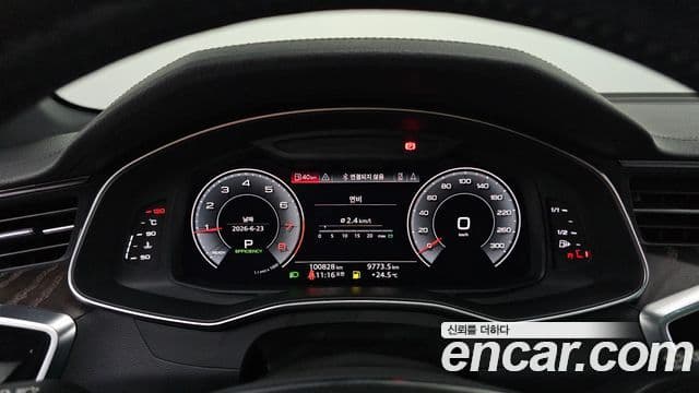 Audi A6 2019 — ფოტო 8/20