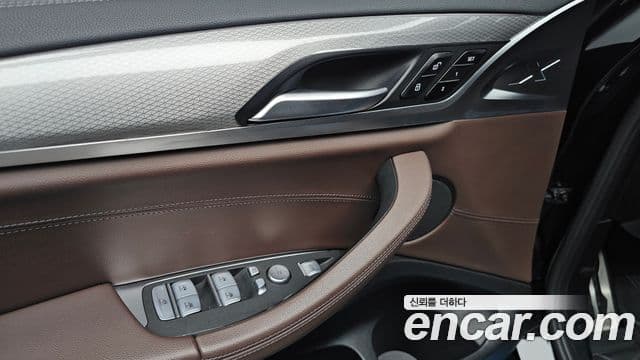 BMW X4 2021 — фото 20 из 20