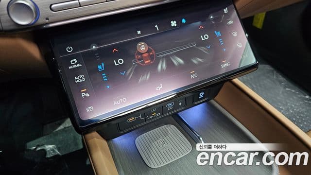 Hyundai Grandeur Hybrid 2025 — Photo 7/36