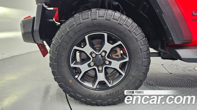 Jeep Wrangler 2019 — Şəkil 5/20