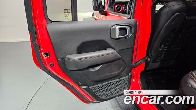 Jeep Wrangler 2019 — Photo 5/31
