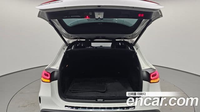 Mercedes-Benz EQA 2024 — ფოტო 11/37