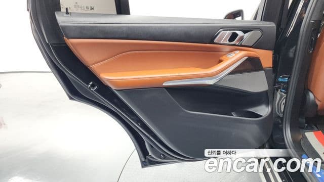 BMW X7 2025 — Photo 35/36