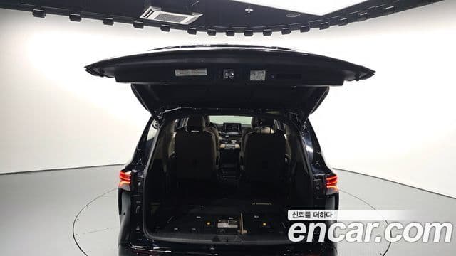 Toyota Sienna 2021 — Şəkil 20/20