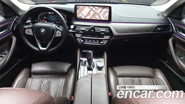 BMW 5 Series 2022 — Şəkil 7/20