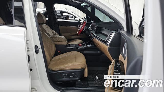 Kia Sorento 2024 — Фото 11/20