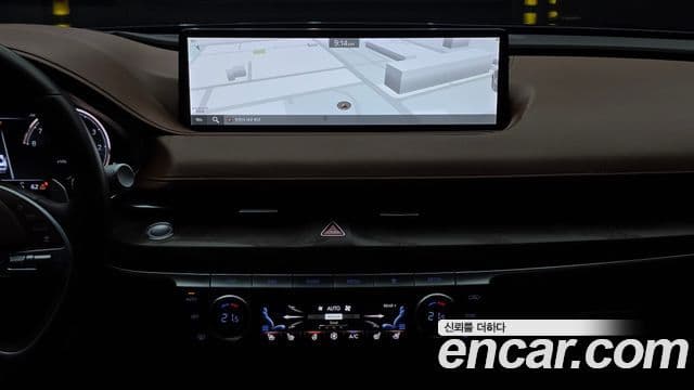 Genesis Electrified G80 2020 — Şəkil 13/20