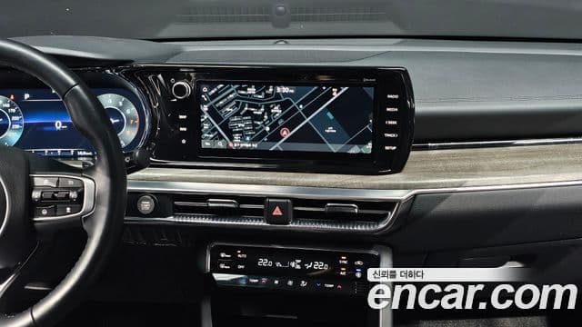 Kia K5 2022 — Şəkil 14/20
