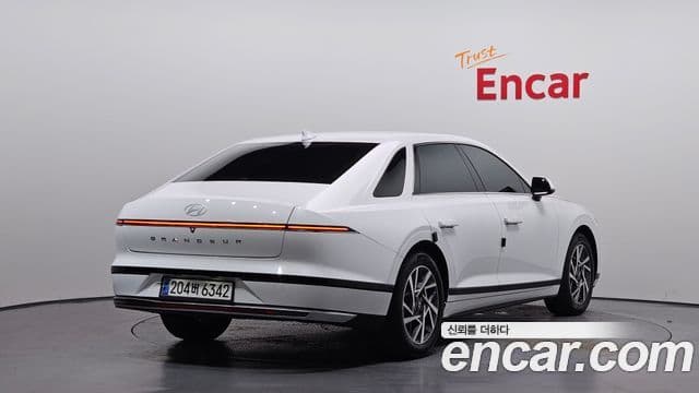 Hyundai Grandeur 2024 — Şəkil 2/20
