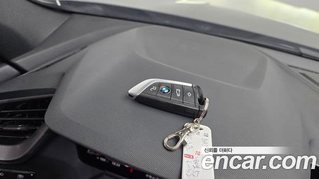 BMW 1 Series 2021 — Şəkil 15/20