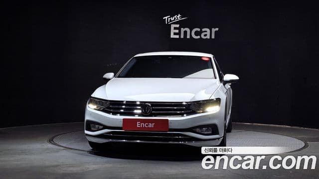 Volkswagen Passat GT 2022 — Фото 3/20