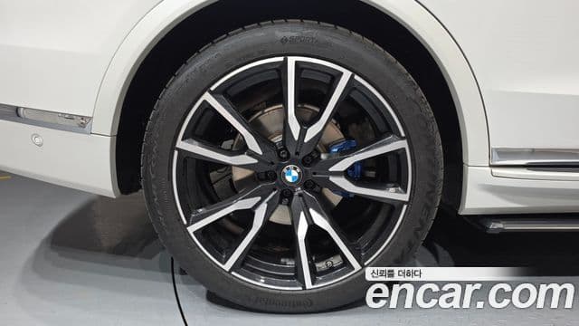 BMW X7 2020 — фото 5 из 20