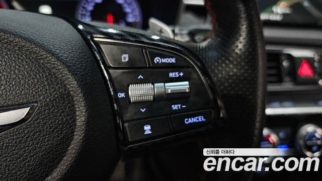 Genesis G70 2018 — ფოტო 17/20