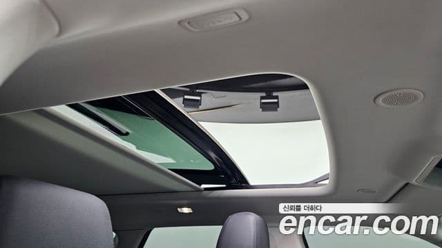 Land Rover Range Rover Evoque 2025 — Şəkil 18/20