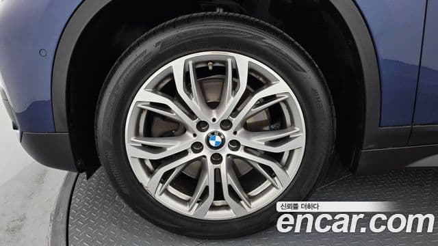 BMW X1 2018 — Фото 5/20