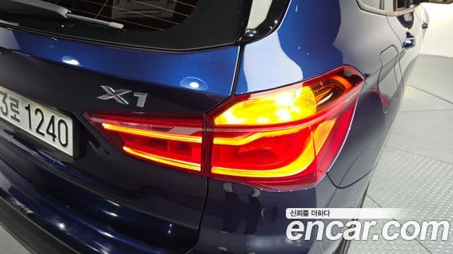 BMW X1 2018 — Photo 23/32
