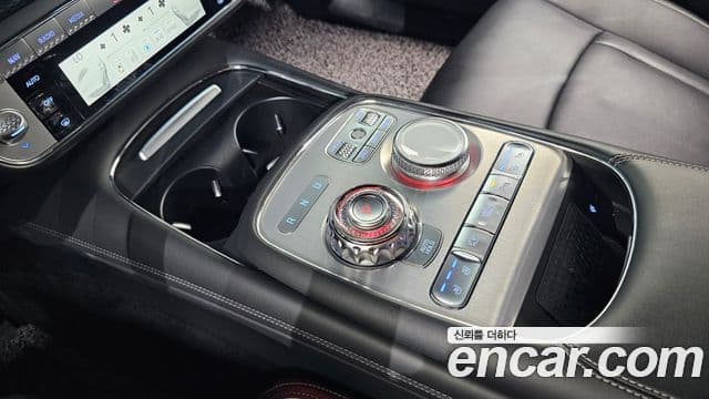 Genesis G90 2022 — Şəkil 8/20