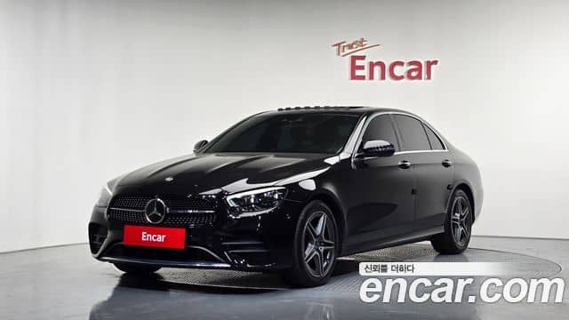 Mercedes-Benz E-Class, 2022