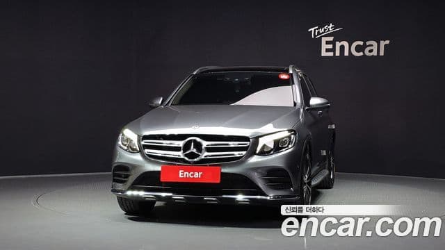 Mercedes-Benz GLC-Class 2019 — Фото 3/20