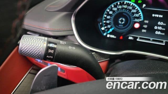 Genesis G80 2022 — Photo 27/35