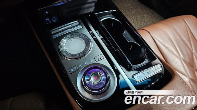 Genesis Electrified G80 2020 — Şəkil 9/20