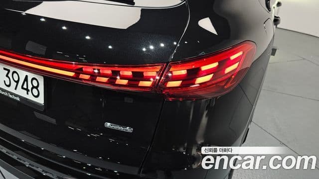 Audi Q5 2025 — Photo 20/33