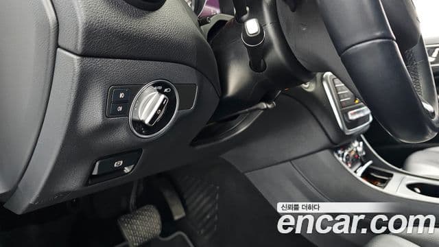 Mercedes-Benz GLA-Class 2019 — ფოტო 14/20