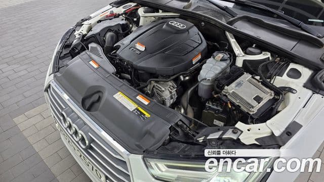 Audi A4 2019 — Photo 10/31