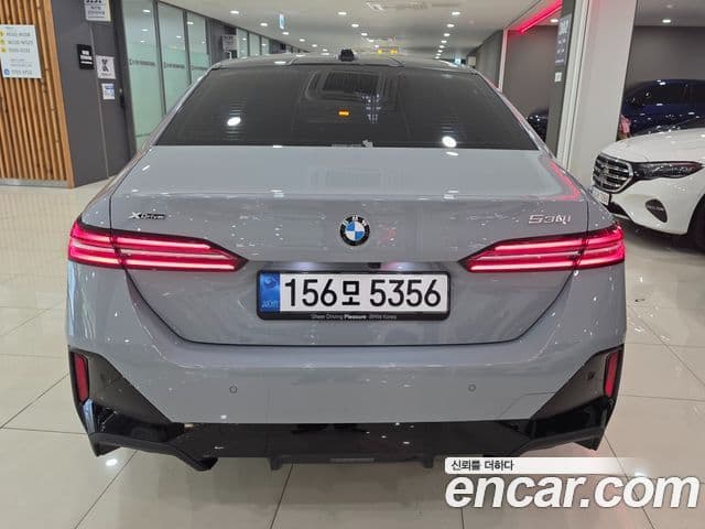 BMW 5 Series 2025 — Şəkil 3/19