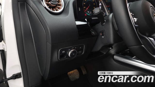 Mercedes-Benz EQA 2023 — ფოტო 11/32