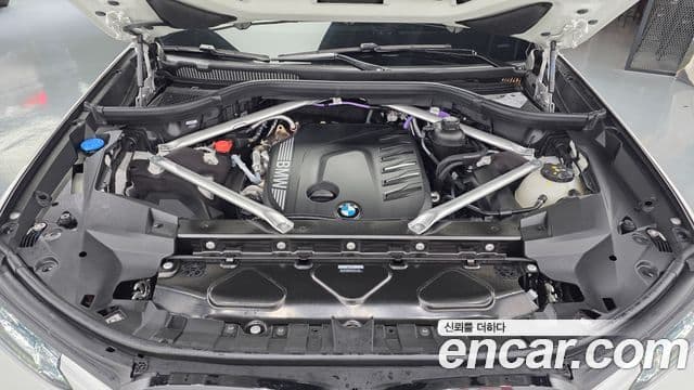 BMW X7 2025 — Photo 10/20