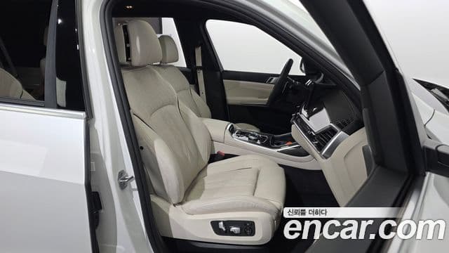 BMW X7 2025 — Photo 8/20