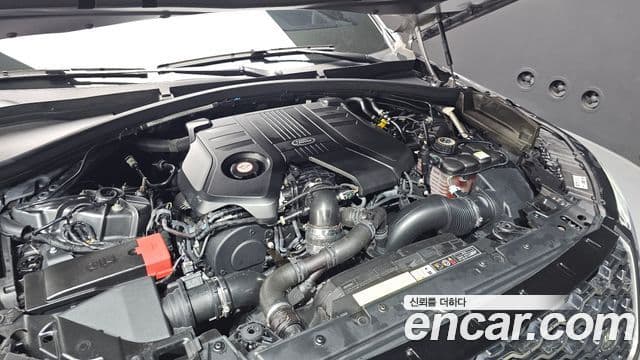 Land Rover Range Rover Velar 2018 — Şəkil 6/20