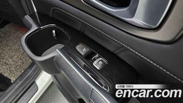 Kia Sorento 2021 — Фото 19/20