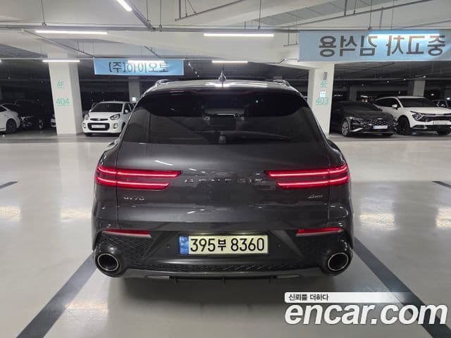 Genesis GV70 2021 — ფოტო 2/20