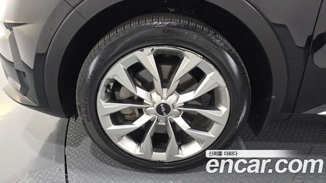 Kia Sorento 2022 — Фото 5/20